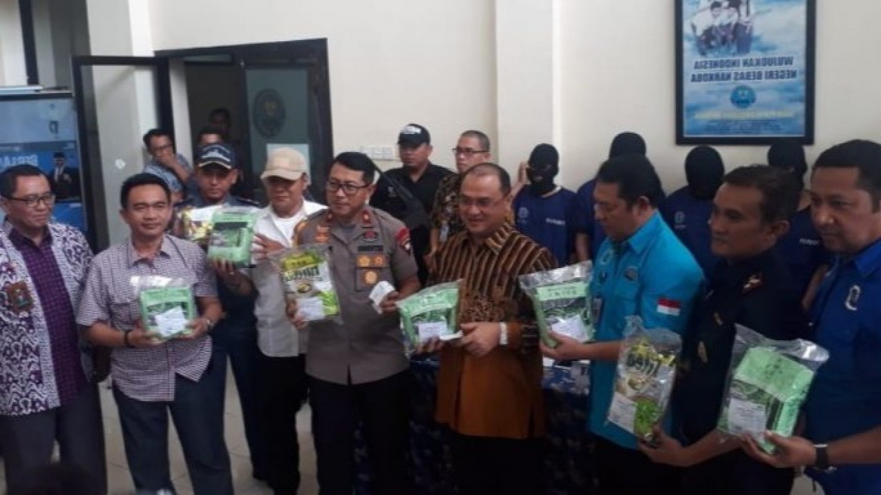 Badan Narkotika Nasional Provinsi (BNNP) Kepulauan Bangka Belitung (Babel), gelar Pers Rilis hasil penyelidikan dan pengungkapan kasus tindak pidana narkotika terbesar di wilayah Babel, Jum'at (17/05/2019).