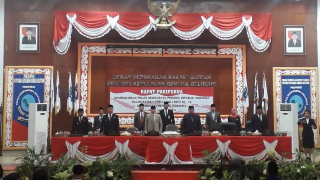 Rapat paripurna mendengarkan pidato kenegaraan Presiden Republik Indonesia, Joko Widodo di Gedung DPRD Babel, Jum'at (16/8/2019).