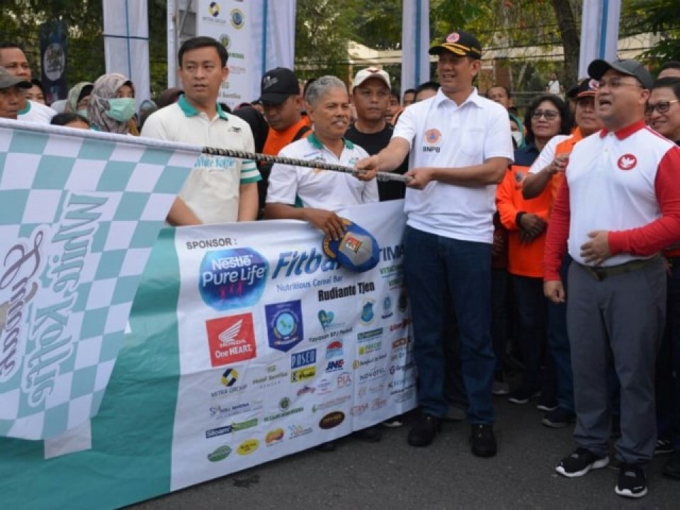 'Fun Walk' dalam rangka memperingati PRB 2019 di Bangka Belitung, Minggu (13/10/2019)