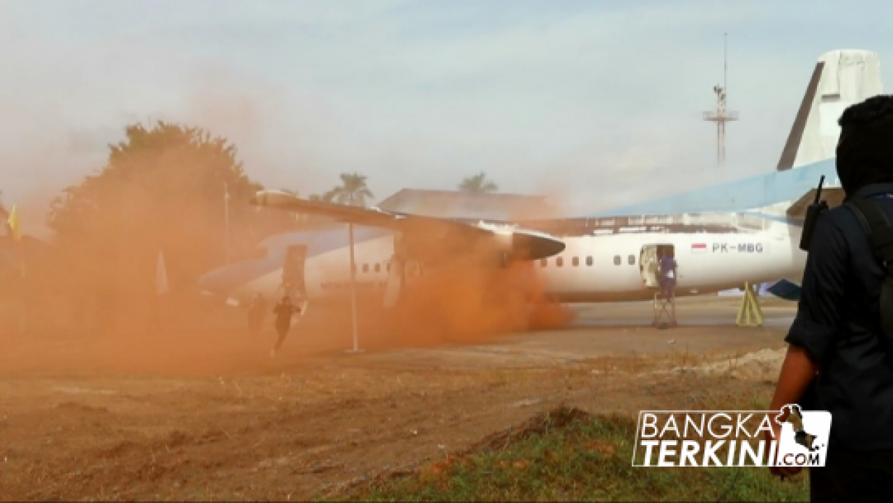Angkasa Pura II menggelar Kegiatan Air Port Contogency Exercise And Airport Emergency Exercise, di Ex Bandara Depati Amir Pangkalpinang, Pangkalan Baru, Kabupaten Bangka Tengah, Rabu (12/12/2018).