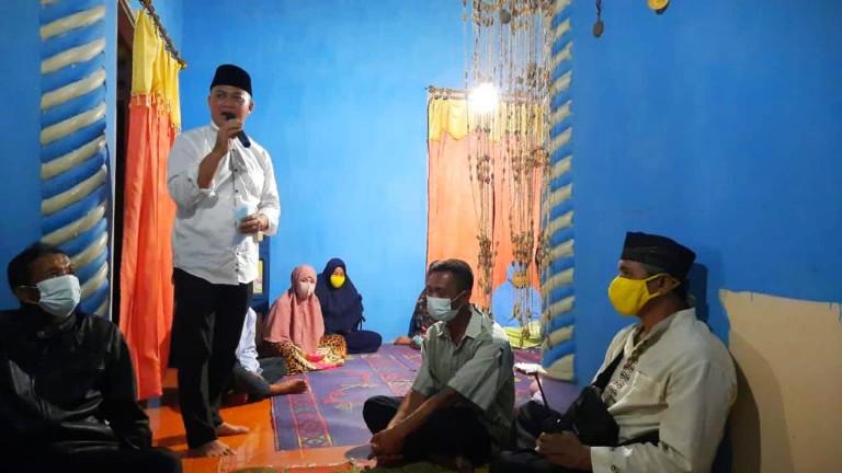 Calon Wakil Bupati Herry Erfian dari paslon dengan jargon Beriman saat kampanye dialogis di Kelurahan Dul Kabupaten Bangka Tengah