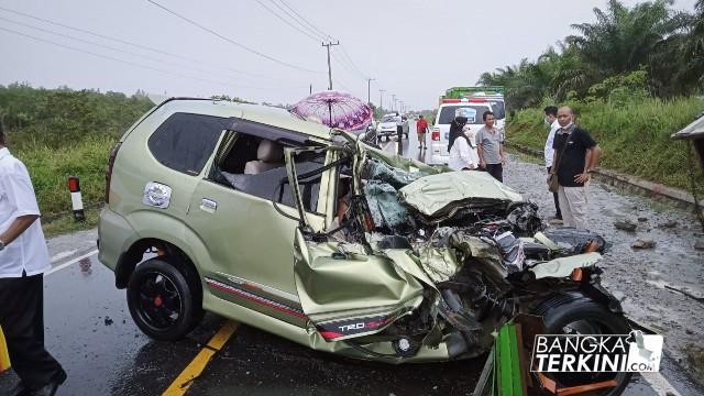 Kecelakaan Maut di Desa Kurau Timur, Pengendara Mini Bus meninggal Dunia Ditempat
