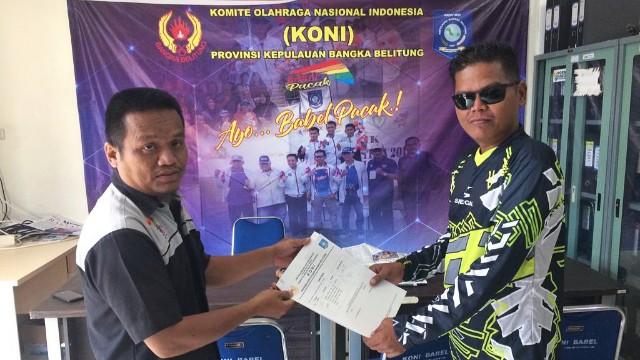 Kembalikan Formulir Pendaftaran, Vito Sarbulan Lebih Pilih Dukung Yasir Bacalon KONI Bangka Belitung