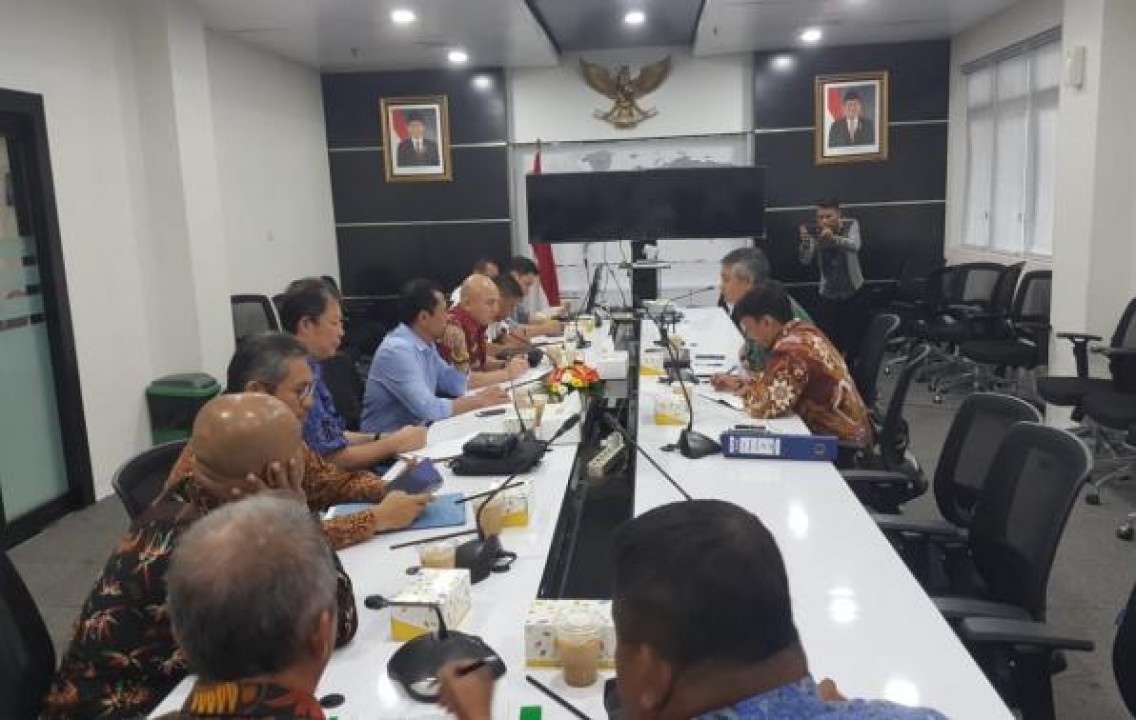 pertemuan antara pihak Pemprov Babel, DPRD Babel, Polman, dan perwakilan orang tua mahasiswa dengan pihak Kementerian Luar Negeri (Kemenlu) di Jakarta, Rabu (09/01/2019).