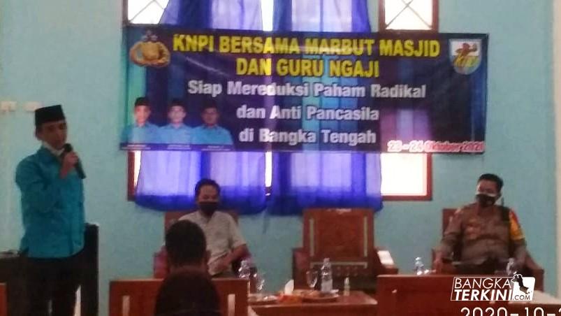 KNPI Bangka Tengah telah menyelenggarakan kegiatan baksos kepada para guru ngaji Tikar dan para marbot masjid, Jum'at (23/10/2020).
