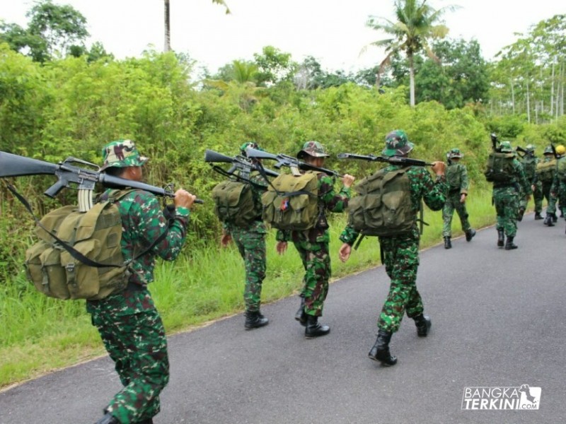 Minggu Militer anggota Makorem 045/Garuda Jaya, diisi dengan ketahanan mars (Hanmars), yang diikuti oleh sekitar 90 orang prajuri, Selasa (27/03/2018).