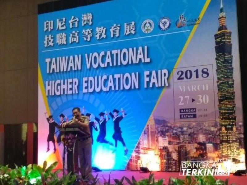 M.Soleh selaku Kepala Dinas Pendidikan Provinsi Bangka Belitung, dalam Pembukaan Taiwan Vocational Higher Education Fair yang di Selengarakan di Hotel Novotel Confersi Hall, Selasa (27/03/2018).