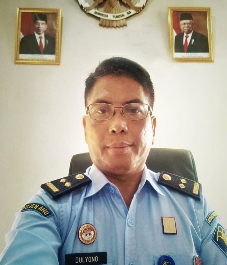 Dulyono,SH.MH (Kepala Divisi Pelayanan Hukum dan HAM)
