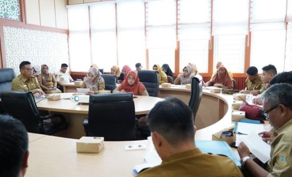 Pemkot Pangkalpinang, menggelar Rapat Koordinasi membahas tentang Persiapan Pemilu Tahun 2019 yang bertempat di Ruang Pertemuan Lantai 1 Kantor Wali Kota Pangkalpinang (OR), Senin (15/04/2019).
