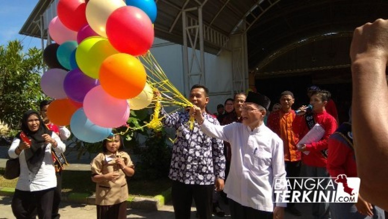 Dinas Sosial, Pemberdayaan Perempuan dan Perlindungan Anak Kota Pangkalpinang, memperingati Hari Anak Nasional (HAN) tahun 2018,di kompleks Perguruan Muhammadiyah Kota Pangkalpinang (SMA Muhammadiyah), Kamis, (26/07/2018).