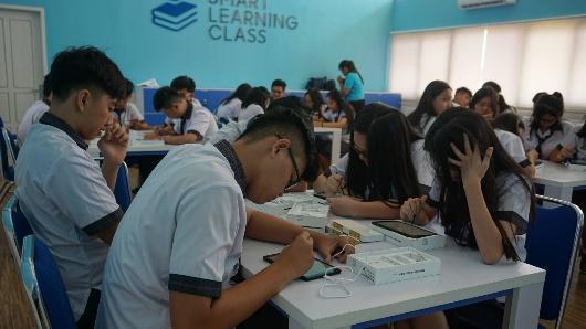Samsung Smart Learning Class di SMA Santo Yosef