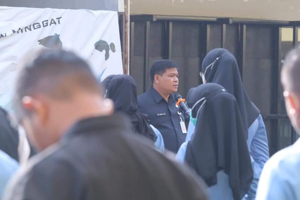 Sekwan Harris AR AP Beri Arahan ke Seluruh PHL Sekretariat DPRD Bangka Belitung Tingkatkan Profesionalisme