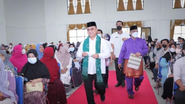 Gubernur Bangka Belitung Erzaldi Rosman saat silaturahmi ke SMA Negeri 2 Pangkalpinang. (Diskominfo Babel)