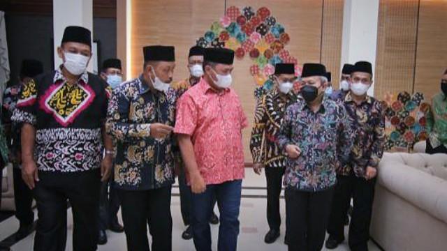 Gubernur Bangka Belitung Erzaldi terima kunjungan Sekjen Kemenag RI.