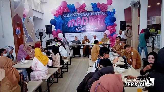 Walikota Pangkalpinang, Maulan Aklil saat peresmian Gedung UPTD Puskesmas Melintang, Sabtu (13/06/2020)