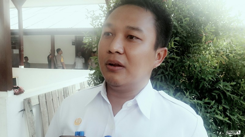 Foto : Haris Munandar, selaku Camat Kecamatan Gabek saat diwawancara.