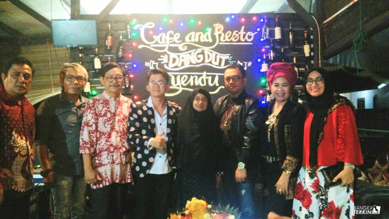Foto : Launching Cafe and Resto Dangdut Yendri